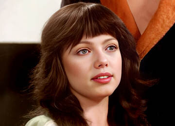 Моник Карден