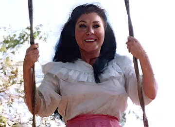 Кэти Демилль