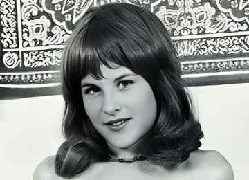 Сюзанна Филдс