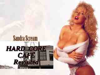 Артынан қарсылық көрсеткен Тояхпен ас үйдегі порно