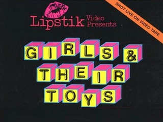 Девочки и их игрушки (1982)